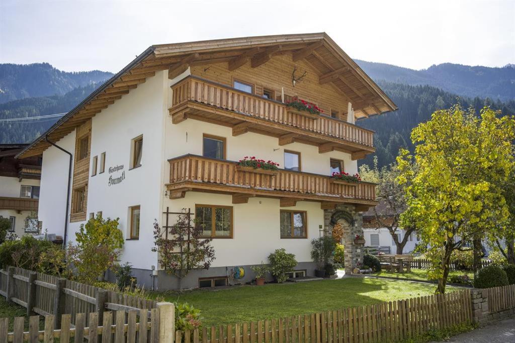 Bed and Breakfast Gästehaus Hoamatl Mayrhofen Exterior foto